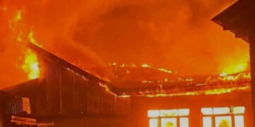 راج باغ سرینگر میں آگ، 5 مکانوں کو نقصان