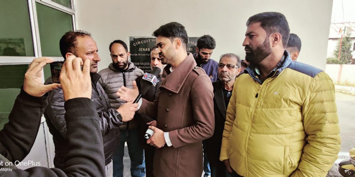 جموں و کشمیر میں خواتین کیلئے خصوصی سیل اچانک بند ، وحید رالرحمان کا اظہار تشویش