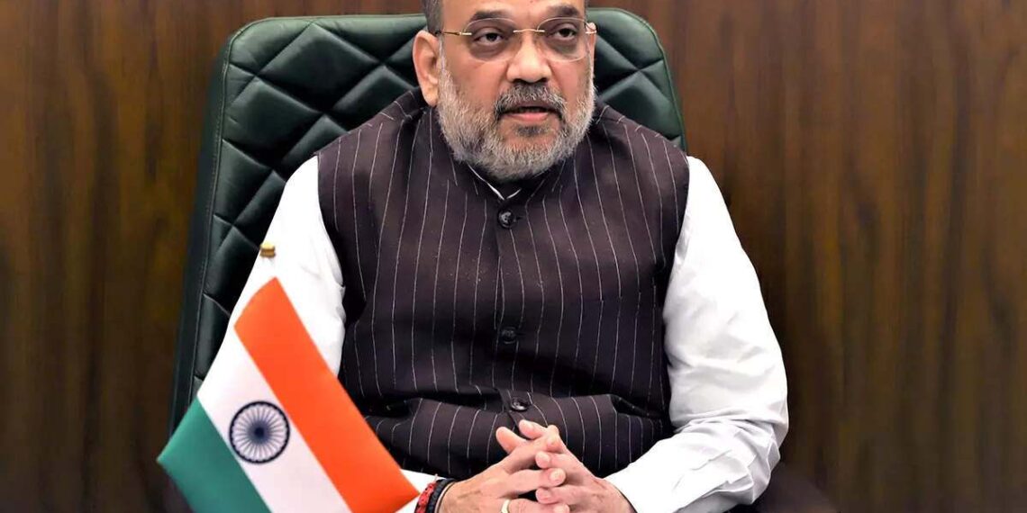 وزیر داخلہ امت شاہ سری نگر وارد، کل پہلگام کا دورہ متوقع