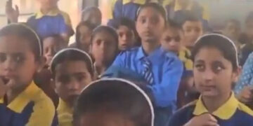 کشمیر کے بیشتر علاقوں میں اسکول ،کالجوں میں تعلیمی سرگرمیاں بحال