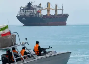 فائر بندی کی معیاد تک ایران کا آبنائے ہرمز کو کھلولنے کا اعلان