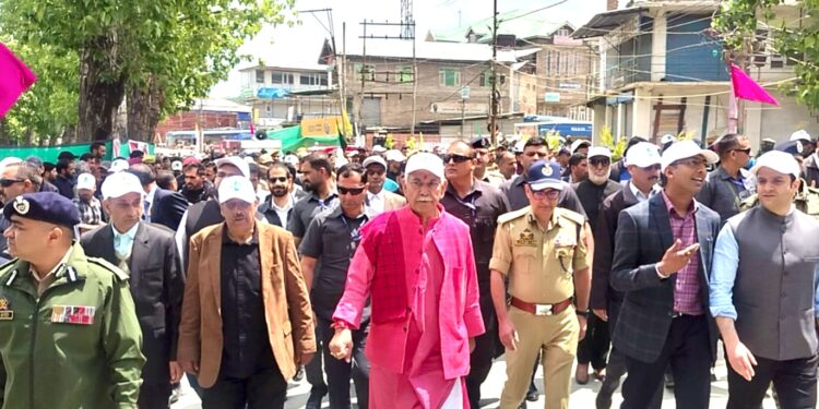 لیفٹیننٹ گورنر کی بڈگام میں نشہ مکت پد یاترا