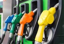 پٹرول اور ڈیزل میں اضافہ،فی لیٹر 90پیسے مہنگا