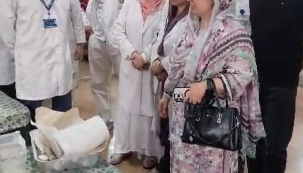 آیوشمان ہیلتھ سکیم ادائیگی،ہسپتالوں کیساتھ معاملہ جلد حل کیا جائیگا: حکومت