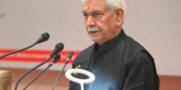 سالانہ امرناتھ یاترا ، ایل جی کی تمام طبقات سے تعاون کی اپیل
