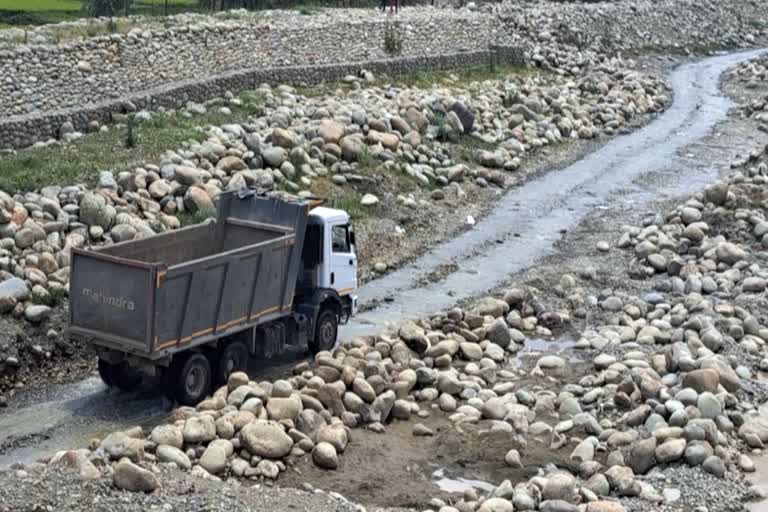 مشترکہ پینل کی تشویشناک رپورٹ،بڈگام میں نالہ سکھ ناگ ' 'اندھا دھند اور غیر سائنسی‘کان کنی سے تباہ