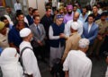 عازمین حج کا پہلا قافلہ پہنچ گیا، سرینگرائیرپورٹ پر وزیر اعلیٰ کا استقبال