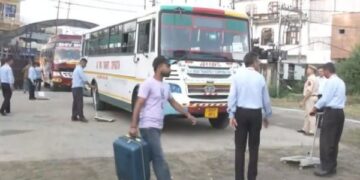 تولہ مولہ میں کشمیری پنڈتوں کی بھاری آمد ،200بسوں میں سوار9 ہزار افراد کی جموں سے روانگی