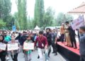 ،لیفٹیننٹ گورنر کا ڈل کے کنارے ریڈنگ میراتھن کا افتتاح، منشیات سے انکار، کتابوں سے پیار۔ سنہا