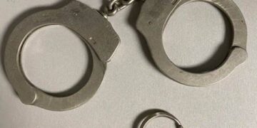 سری نگر میں اے سی بی کی کارروائی، رشوت کے معاملے میں 2 پولیس افسران گرفتار