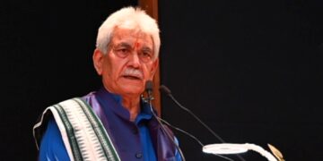 روایتی فصلیں موسمیاتی تبدیلیوں کا مقابلہ کیلئے موزون،خود انحصار جموں کشمیر کی تعمیر میں اجتماعی سوچ لازمی: لیفٹیننٹ گورنر