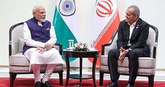 وزیر اعظم مودی کی ایرانی صدر سے ملاقات،مغربی ایشیا میں دیرپا امن یقینی بنانے کی کوششوں کی حمایت